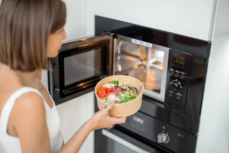 Can You Have a Microwave in a Dorm? Pros & Cons – Cooking Panda