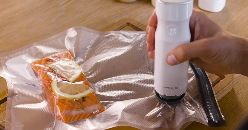 Using reusable sous vide bag